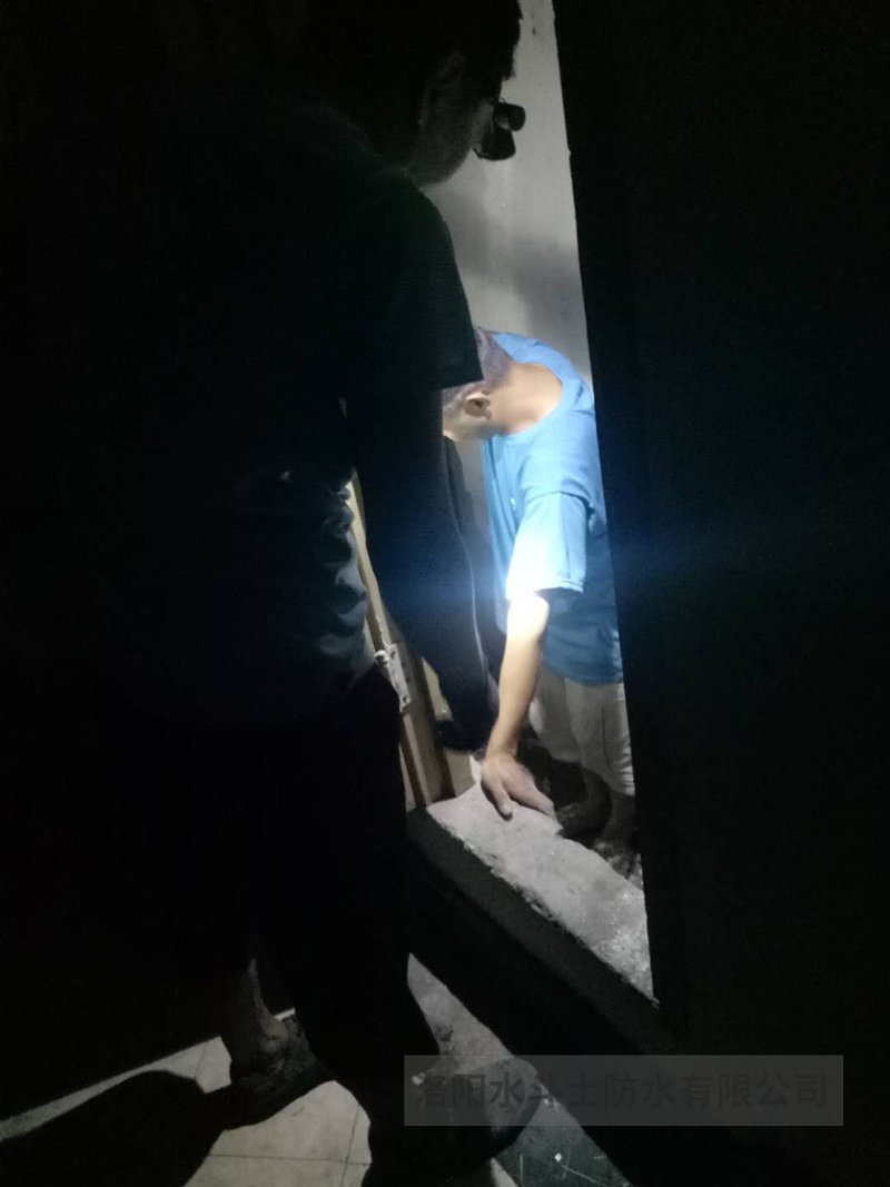 车库地下室维修案例 (11)