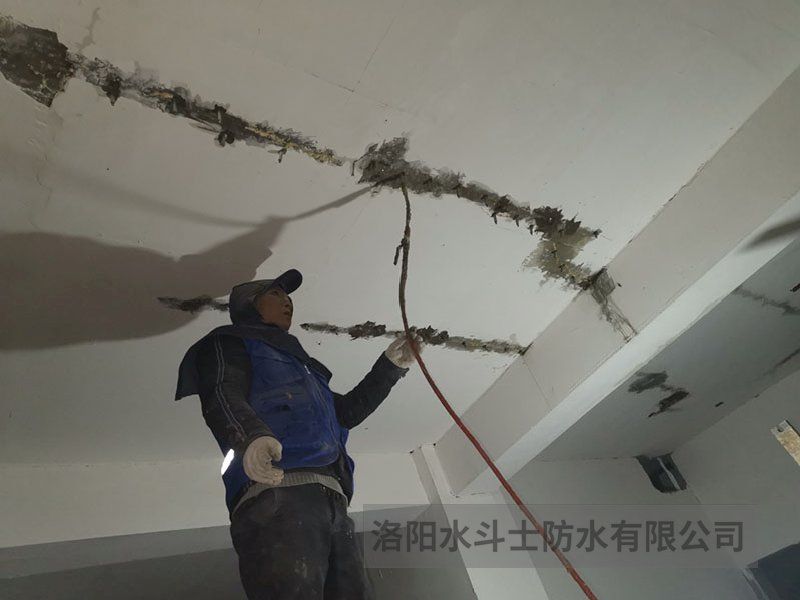 车库地下室维修案例